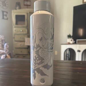 Starbucks 2022 White Siren Mermaid Vacuum Insulated Stainless Steel Water Bottle